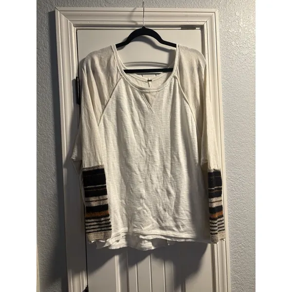 Free People Knit Top Medium‎ Cream Raw Hem Boho Striped Sleeve Relaxed Fit - Image 2