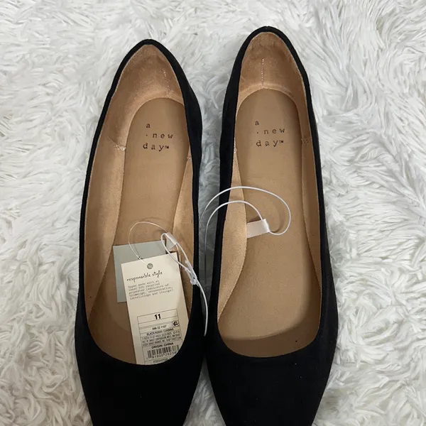 A New Day Women's Classic Black Loafers - Image 2