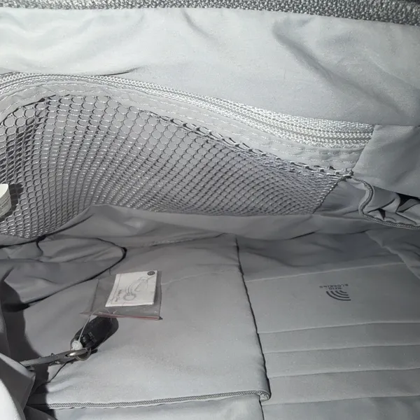 Magellan Outdoors Vault Pro‎ Handbag - Image 9