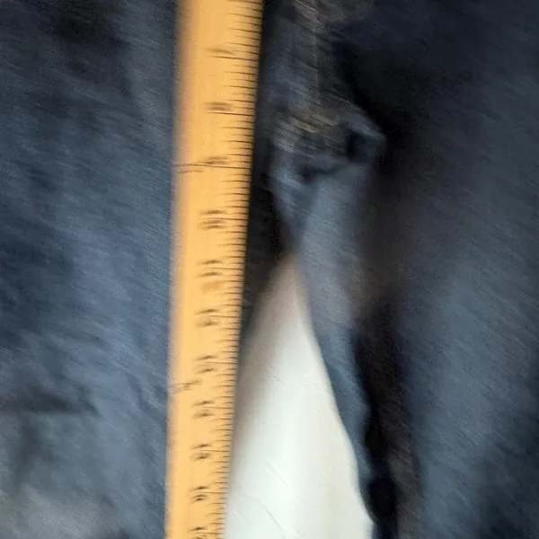 Angels Jeans Y2k Button Pockets‎ Mid Rise Dark Wash Cuffed Capri Jeans Size 10 - Image 4