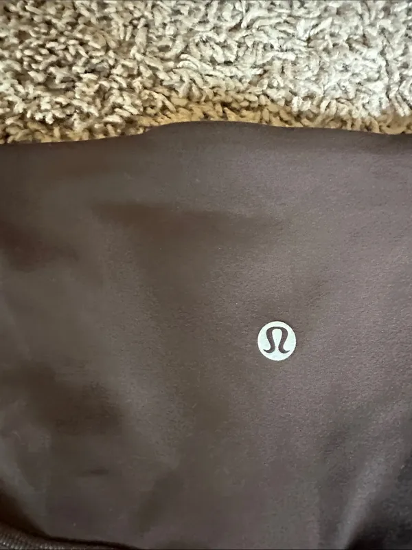 Lululemon brown leggings - Image 4