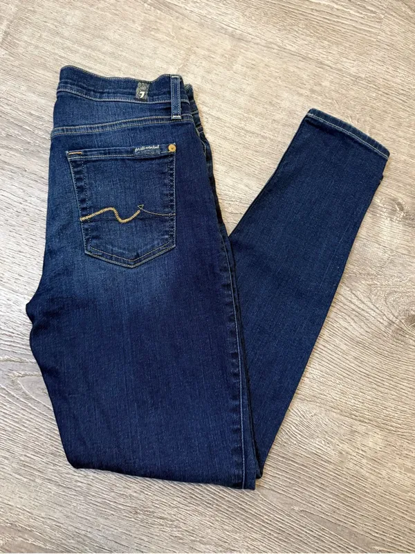 •7 For All Mankind• Ankle Skinny Jeans - Image 7