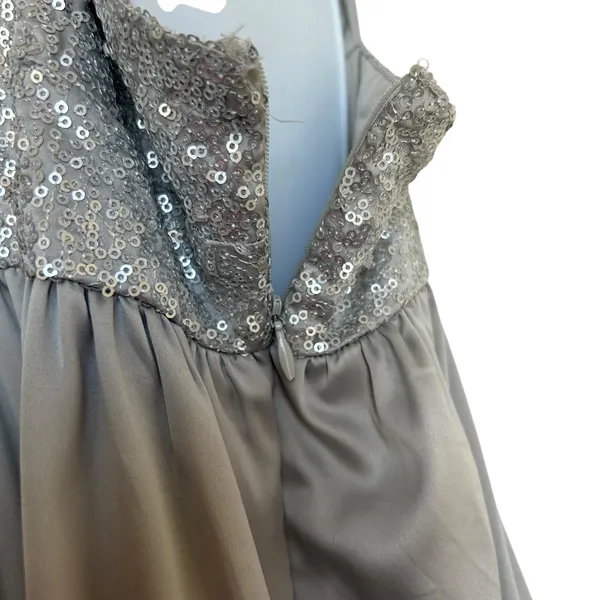 New York‎ & Co Women Top 8 Silver Sequins Flowy Babydoll Dressy Glam Glitz Retro - Image 6