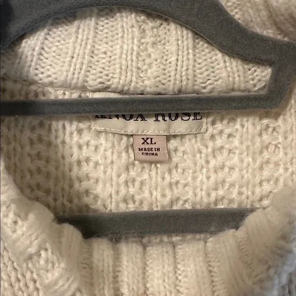 Mock neck cream sweater with brown and grey pattern Size XL - Image 5