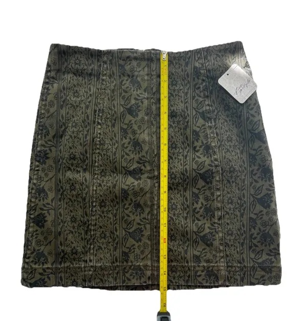 Free People NWT Sz 0(XS) Modern Femme Denim Mini Skirt Olive Black Floral - Image 12