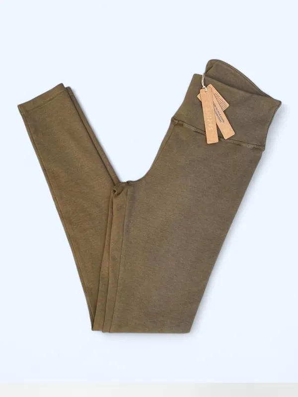 NWT SKIMS Outdoor Basics Legging Army Green Yoga Pilates Loungewear Size Small - Image 3