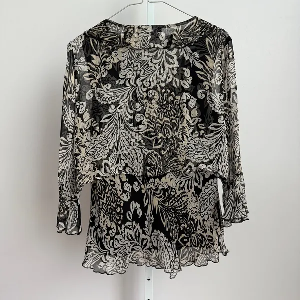 New York City Design‎ Co. VTG Y2K 100% Silk dark romantic Floral Blouse Size - Image 5