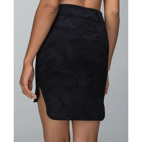 Lululemon Athletica‎ City Skirt Savasana Camo Black Gray Soot 8 - Image 11