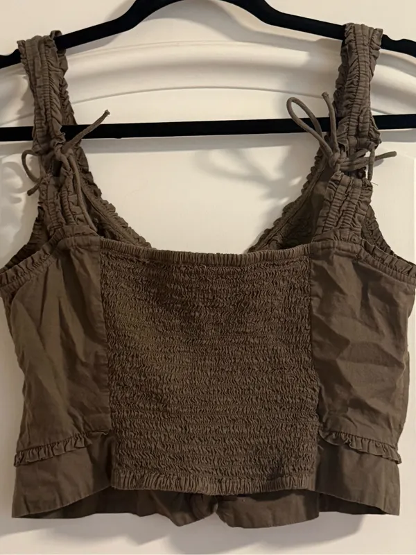 Free People Olive Green V-Neck Button Crop Top - Image 4
