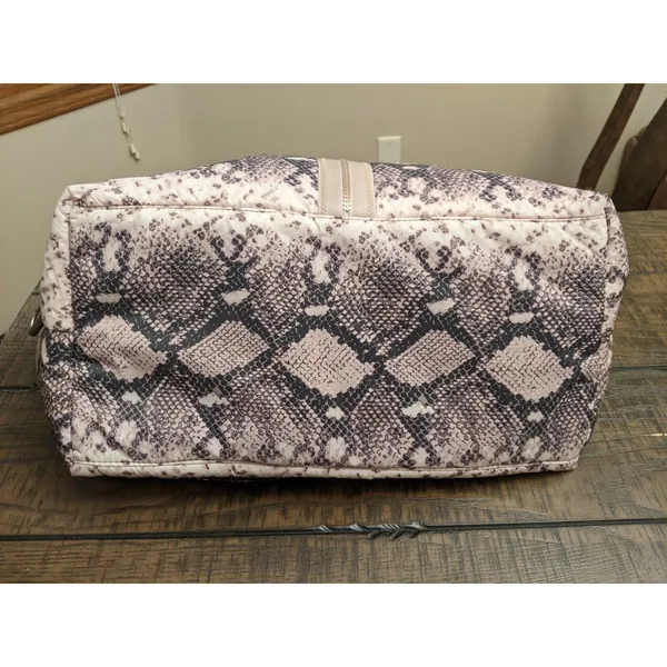 EUC Stella & Dot Crush It Snake Carry On Overnight Weekender Tote Travel Bag - Image 13