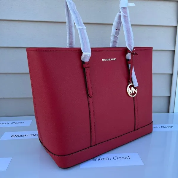 Flame Red Large Saffiano Leather Jet Set Travel Bag - Image 3