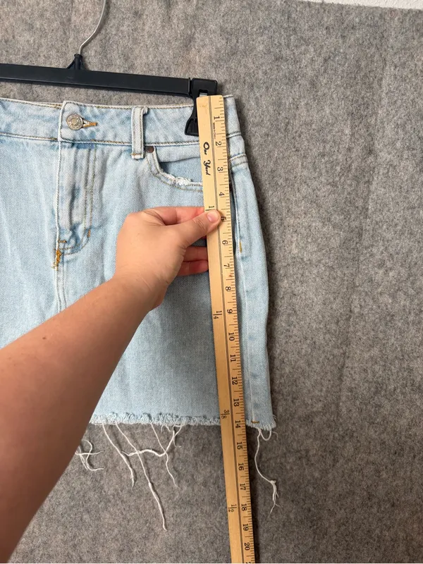 PacSun Woman’s Size 25 Light Blue Denim Mini Skirt with Frayed Hem - Image 5