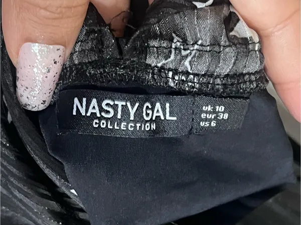 Nasty Gal Black Star Print Sheer Bell Sleeve Bodysuit Size 6 - Image 12
