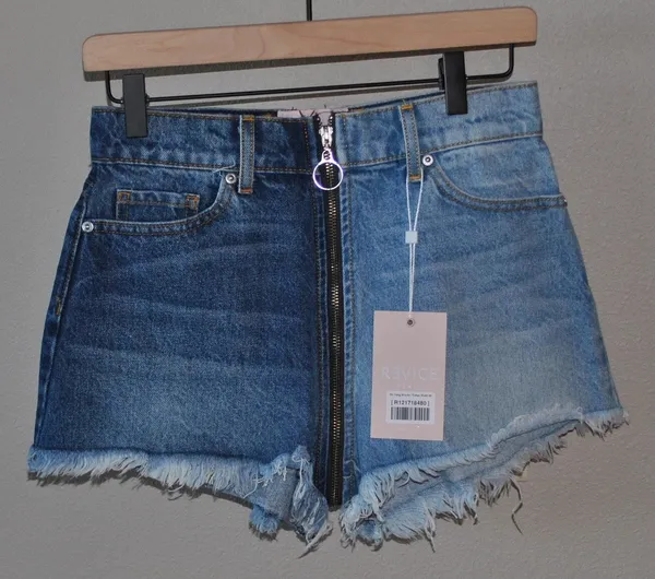 Revice Denim Yin Yang Crop Shorts Tokyo Wash - Image 3