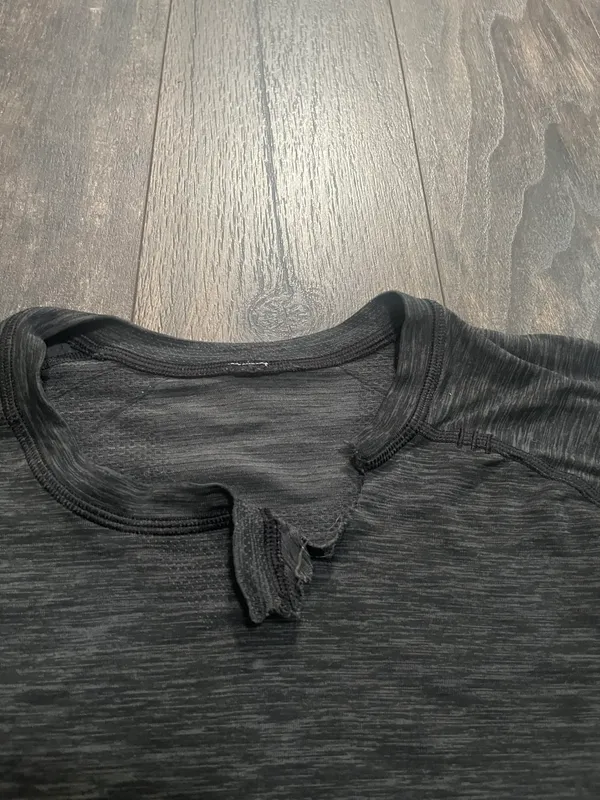 Lululemon shirt - Image 5