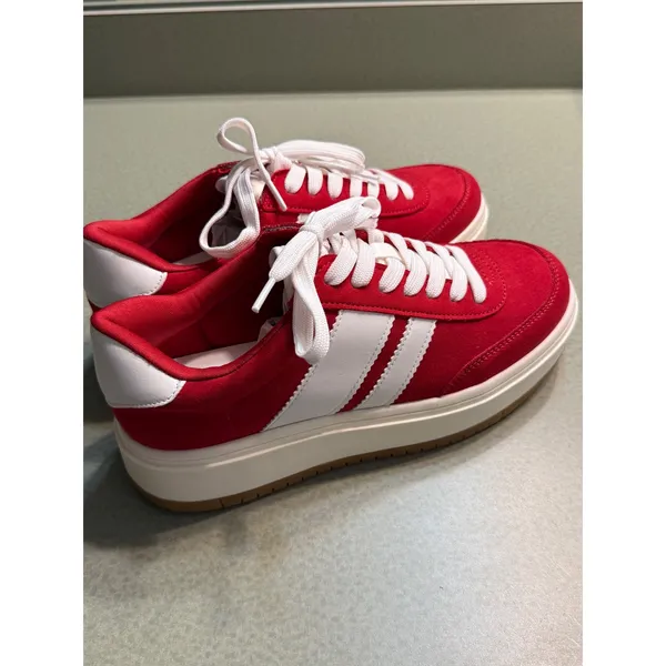 Madden Girl Red Platform Sneakers‎ White Stripe Lace Up Size 8.5 B12B - Image 7