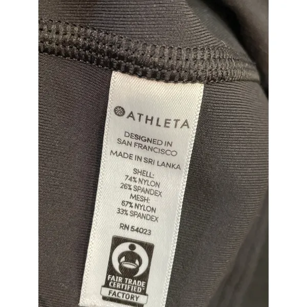 Athleta Capri Leggings Size XS Black Side Pockets Lightweight Athleisure - Image 7