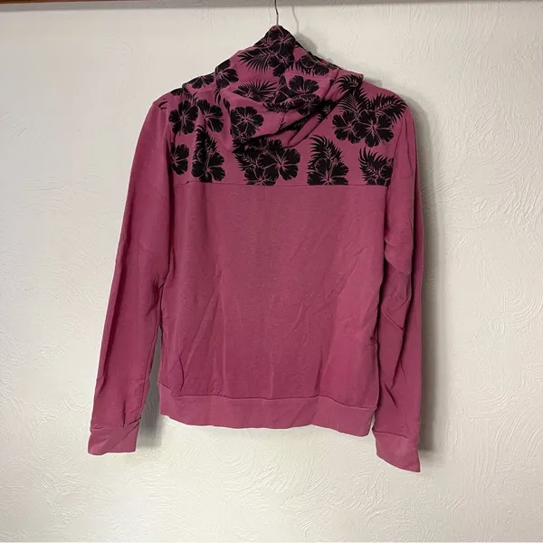 Victoria’s Secret PINK sweatshirt - Image 2