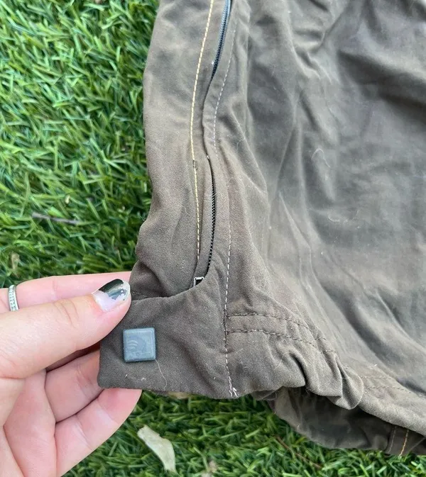 Mountain Hardwear Convertible Pants Cargo Size 8 - Image 2