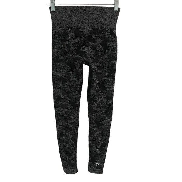 Gym Shark dark camo athletic leggings S‎ - Image 2