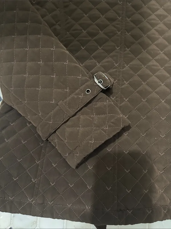 Quilted polyester chocolate brown belted jacket. Pockets. Animal print lining. M - Image 6