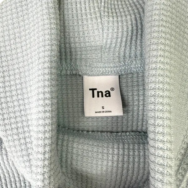 Aritzia TNA Rosedale Powdered Blue Waffle Knit Thermal Turtleneck Pullover Top - Image 5