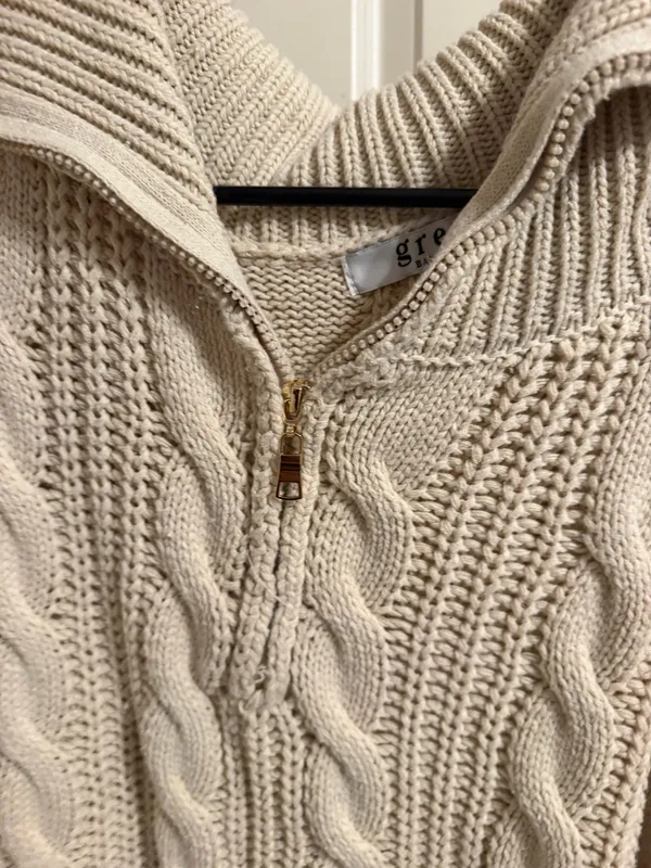Grey Bandit Sweater - Image 6