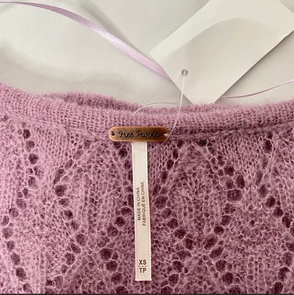 NEW! oversized knit sweater - Image 6