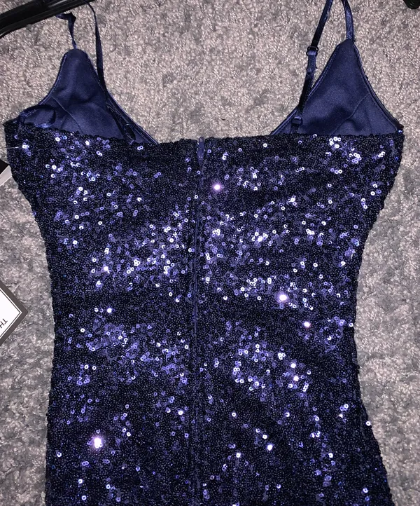 Trixxi Navy Sequin Prom Dress - Image 4