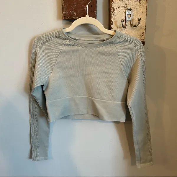 Aerie Offline Sidewalk Seamless Cable Knit Long Sleeve in Sage - Image 2