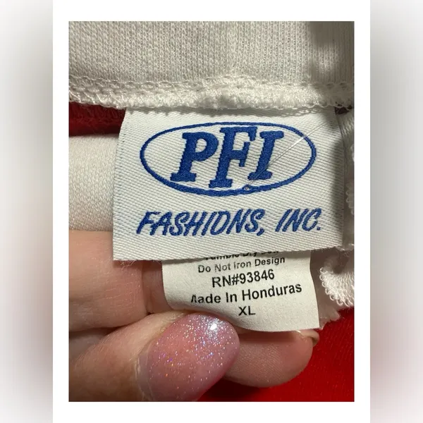 PFI Fashions Red Snowflake Sweatshirt – XL Vintage Holiday Embellished Pullover - Image 5