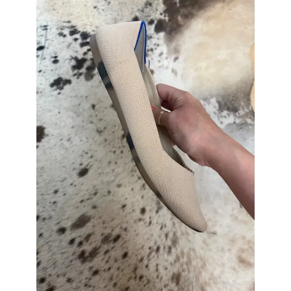 ROTHY'S‎ The Point Flats In Tan Cream Size 9.5 - Image 2