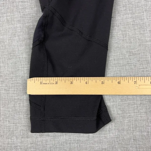 Lululemon Leggings Womens 10 Black Capri Drawstring Side Pocket Running Yoga Gym - Image 3
