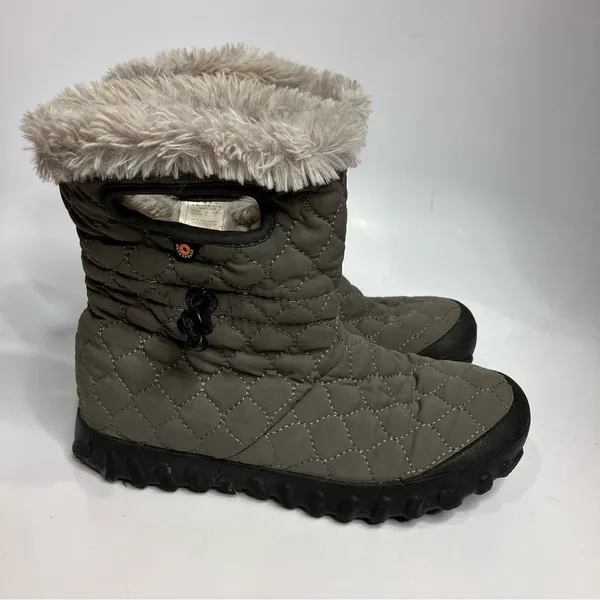 Bogs B Moc quilted boots waterproof‎ gray size 6 - Image 5