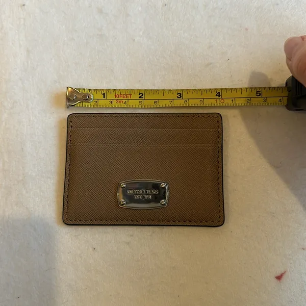 NWOT Michael Kors credit card holder, leather card sleeve - Image 3