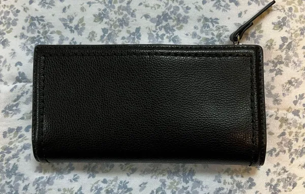 Kate Spade wallet - Image 2