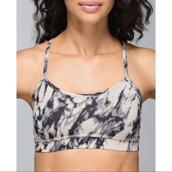 ✨HP✨Lululemon Flow Y Bra IV✨ - Image 2