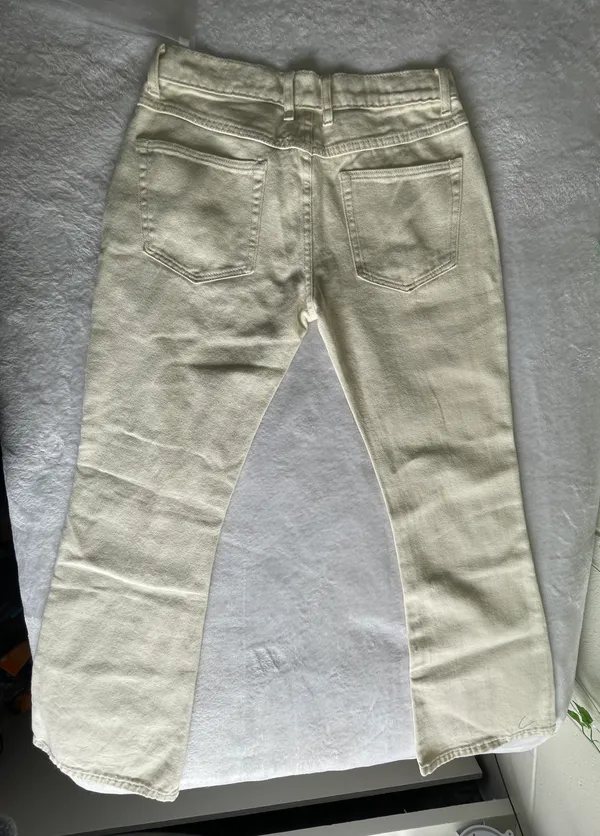 Edikted - Cream Low-Rise Jeans - Image 4