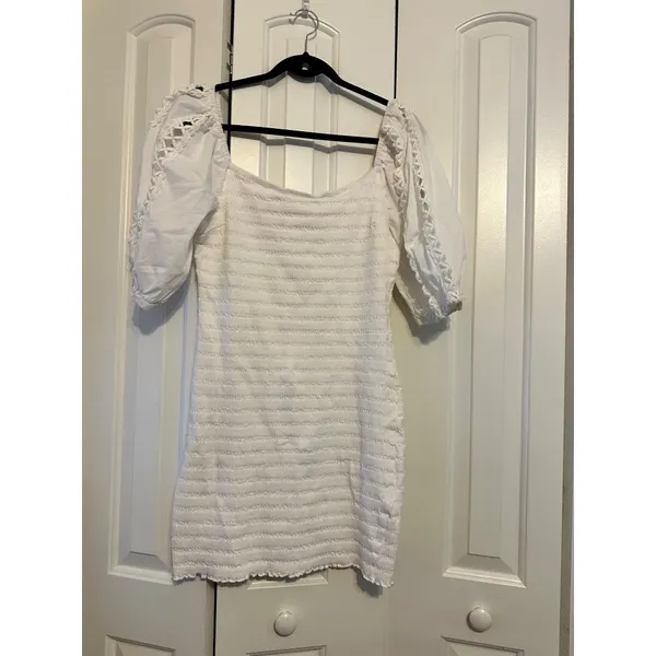 Betsey Johnson Womens White Textured Dress With Lace Puff Sleeves Size‎ L - Image 3