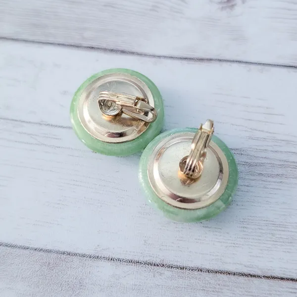 Vintage Clip On Earrings 1" Bright Green - Slightly Swirly - Retro Statement - Image 4
