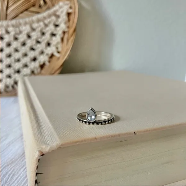 Crown Ring Pear Teardrop Bohemian Stacking Band Vintage “Tuilelaith” Silver Jewelry - Image 4