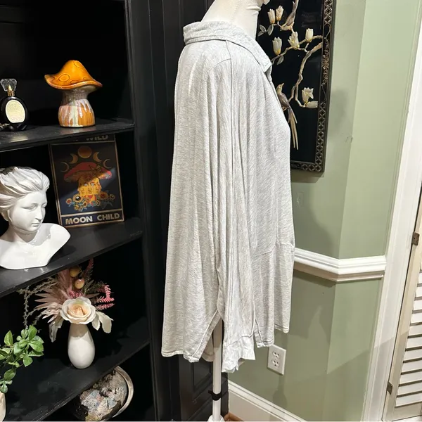 Free People “Can’t Fool Me” Collared Draped Top Gray Size M - Image 5