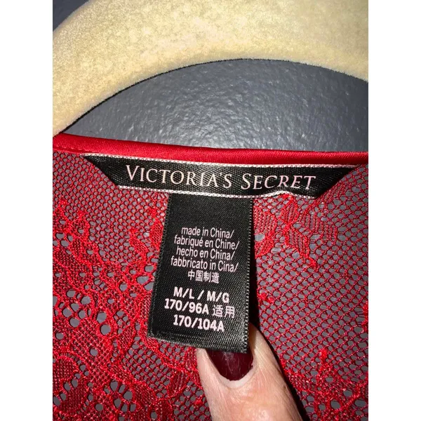 Victoria's Secret Red Satin Lace Wrap Tie Robe M/L - Image 2