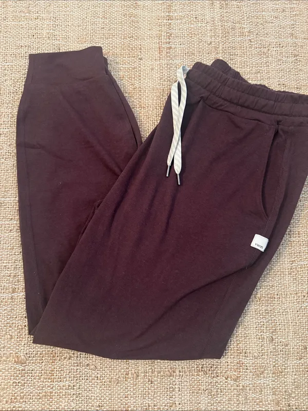 Vuori Performance Jogger Pant Elderberry Heather Medium - Image 5