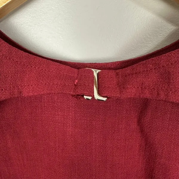 Halara Open Tie Back Burgundy Rayon Athletic Top Size Small Yoga Pilates - Image 8