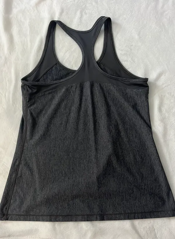 Under Armour Tank Top - Image 2