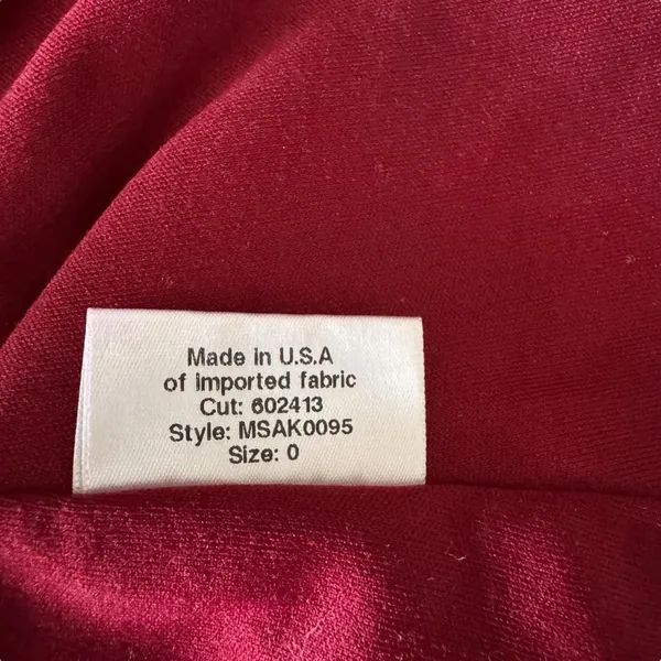 Katie May - Mary Kate Gown in Bordeaux Strapless Backless Formal Dress Sz 0 - Image 10
