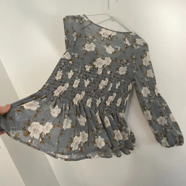 AMERICAN EAGLE Smocked Floral Blouse Blue Cream Ivory Long Sleeve Boho Peplum XS - Image 15