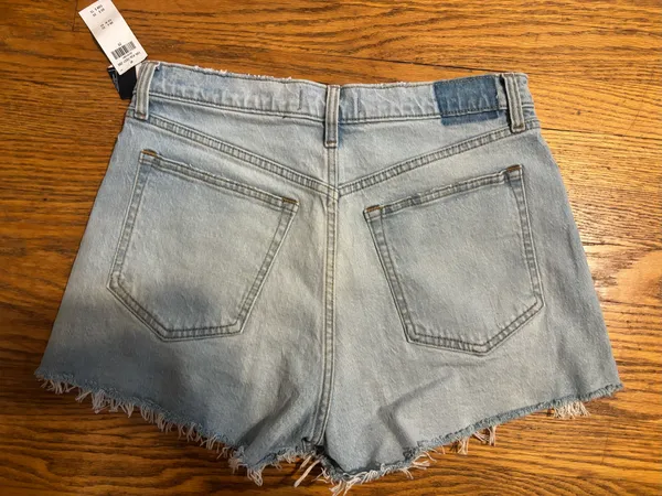 Abercrombie The Mom Shorts High-Rise - Image 2