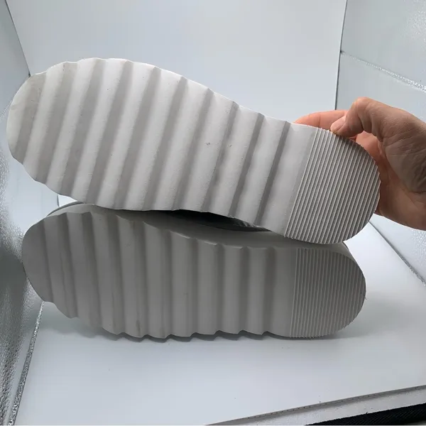 NIB Anthropologie Maeve Puffy Platform Slippers L 10-11 metallic silver slip on - Image 11